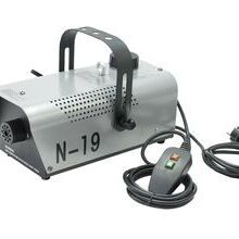 EUROLITE N-19 Nebelmaschine silber